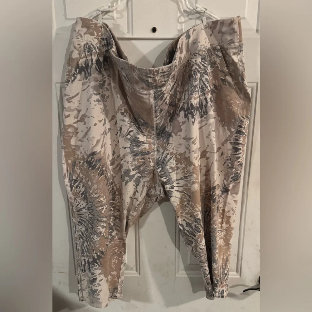 Blue and Tan Tie-Dye Capris Leggings Set of 2 - Picture 3 of 4